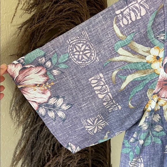 NWT Reyn spooner purple Hawaiian shirt - Picture 5 of 8